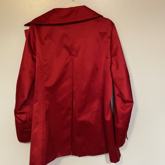 Dennis by Dennis Basso Women’s Red Spring Coat Size Large Festive color, EUC. - Picture 11 of 17
